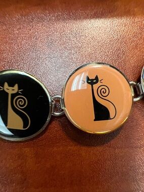 Retango Black Cat Charm Bracelet - Orange and Black Cat Design